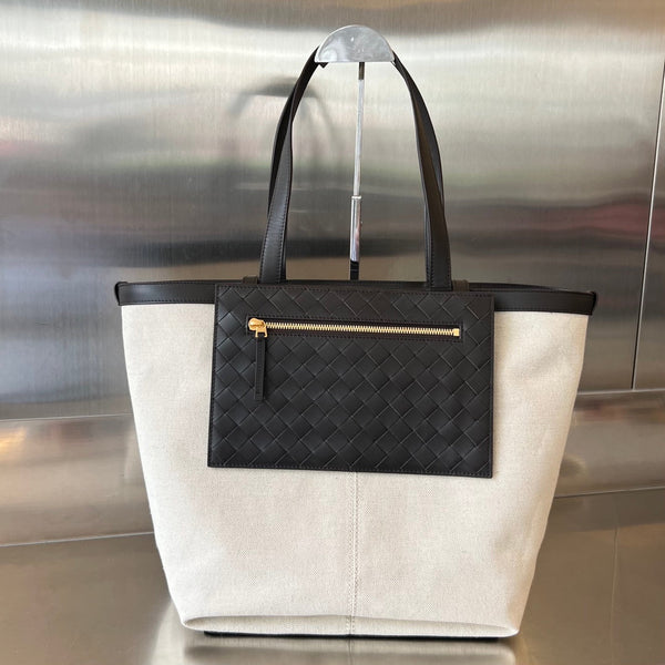 FLIP FLAP 30 IN WHITE CANVAS AND BLACK CALSKIN