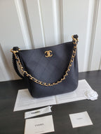 cc 23s hobo bag 26cm black calfskin gold hardware