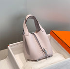 picotin lock 18 soft pink togo shw