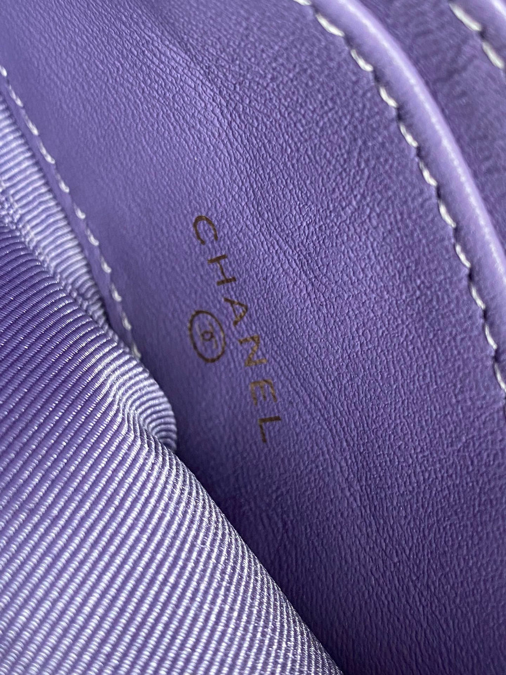 cc zipped wallet 14cm purple caviar gold hardware