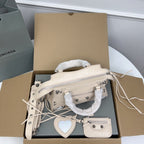 NEO CAGOLE 26 IN BEIGE LAMBSKIN