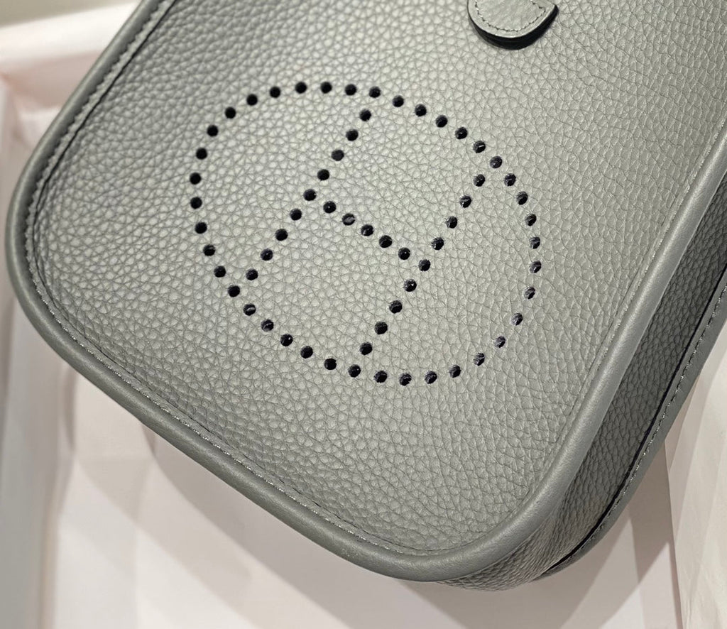 Mini Evelyne 18cm Smoke Grey Togo Silver Hardware