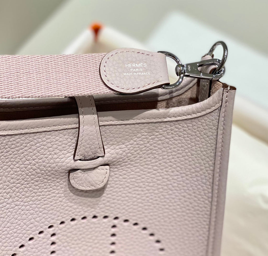 Mini Evelyne 18cm Light Pink Togo Shw