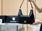 CC 23B Maxi Hobo 29.5cm Black Cowhide Light GHW