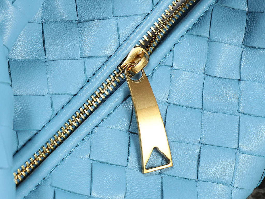bv teen jodie 36cm ocean blue lambskin