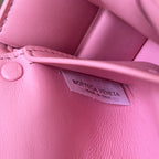 MINI CASSETTE 18 IN LIGHT PINK LAMBSKIN