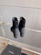 CC Low-Cut Logo Ankle Boots 50mm Black Suede Frabic 464557
