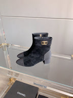 CC Low-Cut Logo Ankle Boots 50mm Black Suede Frabic 464557