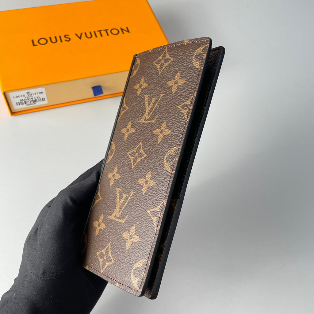 LV M69410 Brazza Wallet Monogram Canvas & Cowhide 221642