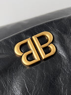 MONACO SMALL BAG 28 IN BLACK ARENA CALFSKIN GOLD HARDWARE