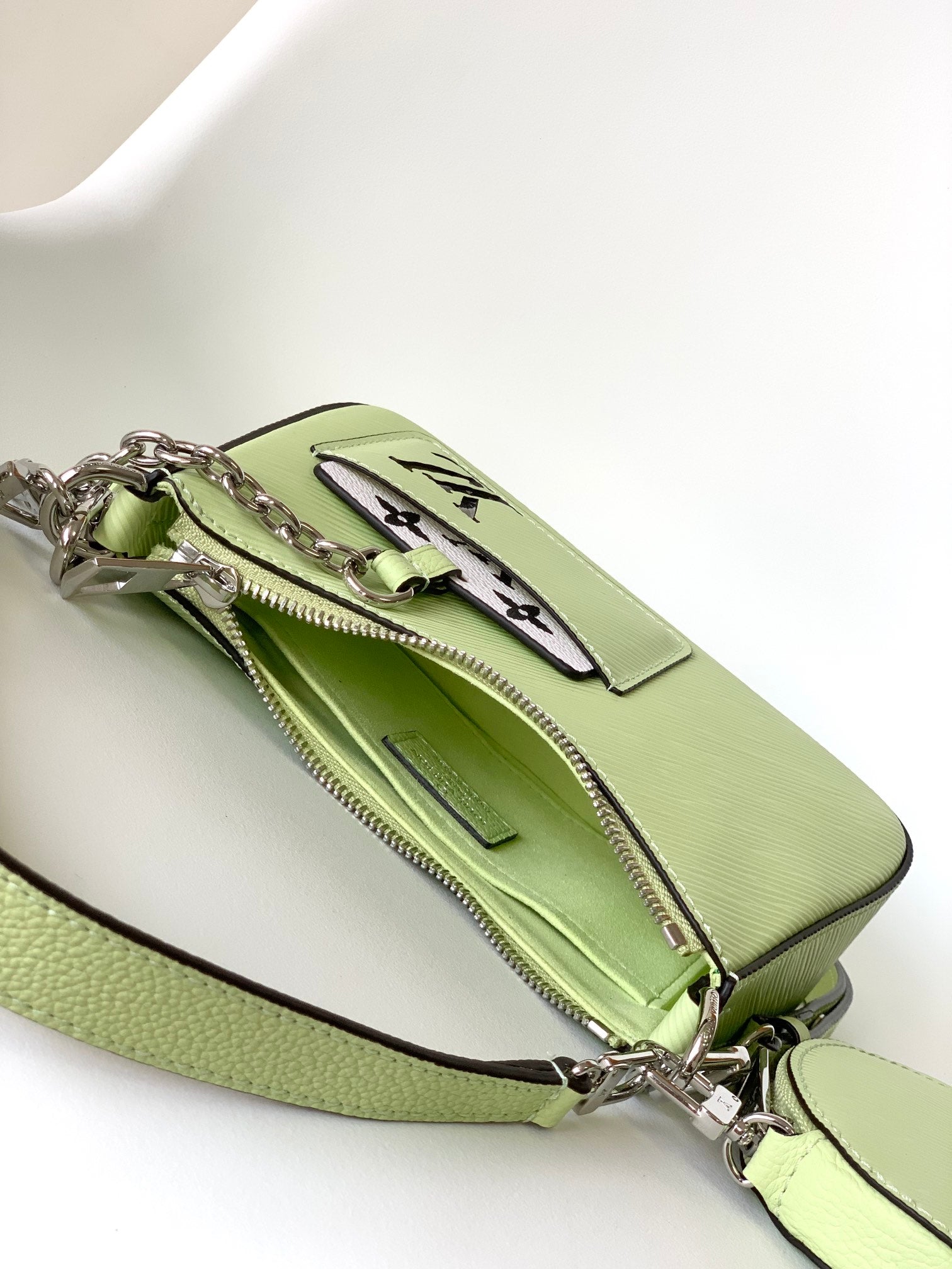 LV Marellini 19cm Green Epi Grain Cowhide Metal HW