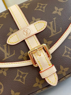 SAUMUR BB 20 BROWN MONOGRAM CANVAS AND LEATHER TRIM GOLD HARDWARE