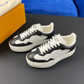 LV GROOVY SNEAKER BLACK WHITE