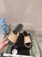mule sandal 30 beige black quilted lambskin