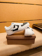 LV AIR FORCE 1 SNEAKER BLACK AND WHITE