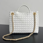 bv medium andiamo 32 light green lambskin