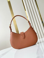 LOW KEY SHOULDER BAG 26 IN COGNAC GRAINED CALFSKIN GOLD BUCKLE