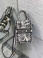 CD Mini Book Tote 13.5 cm Black Beige 336416