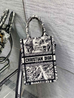 CD Mini Book Tote 13.5 cm Black Beige 336416