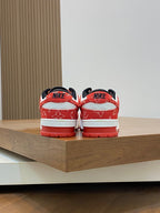 AIR TRAINER IN CRIMSON RED MIX WHITE CALFSKIN