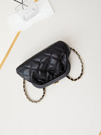 24a clutch 24cm black lambskin gold hardware