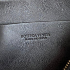 BV Concert Pouch 18.5cm Black Lambskin