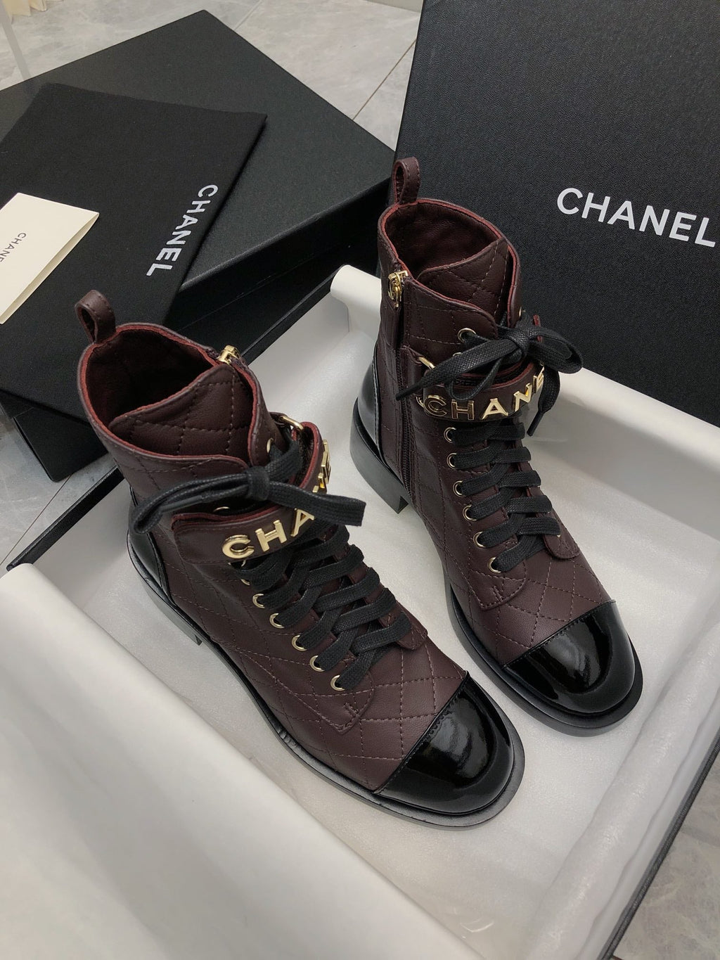CC Short Boots 45mm In Brown Red Mix Black Quilted Lambskin And Glossy Cowhide 950033