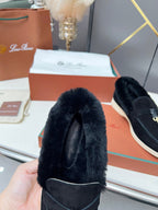 LP Summer Charm Walk Loafer Black Suede Lamb Fur