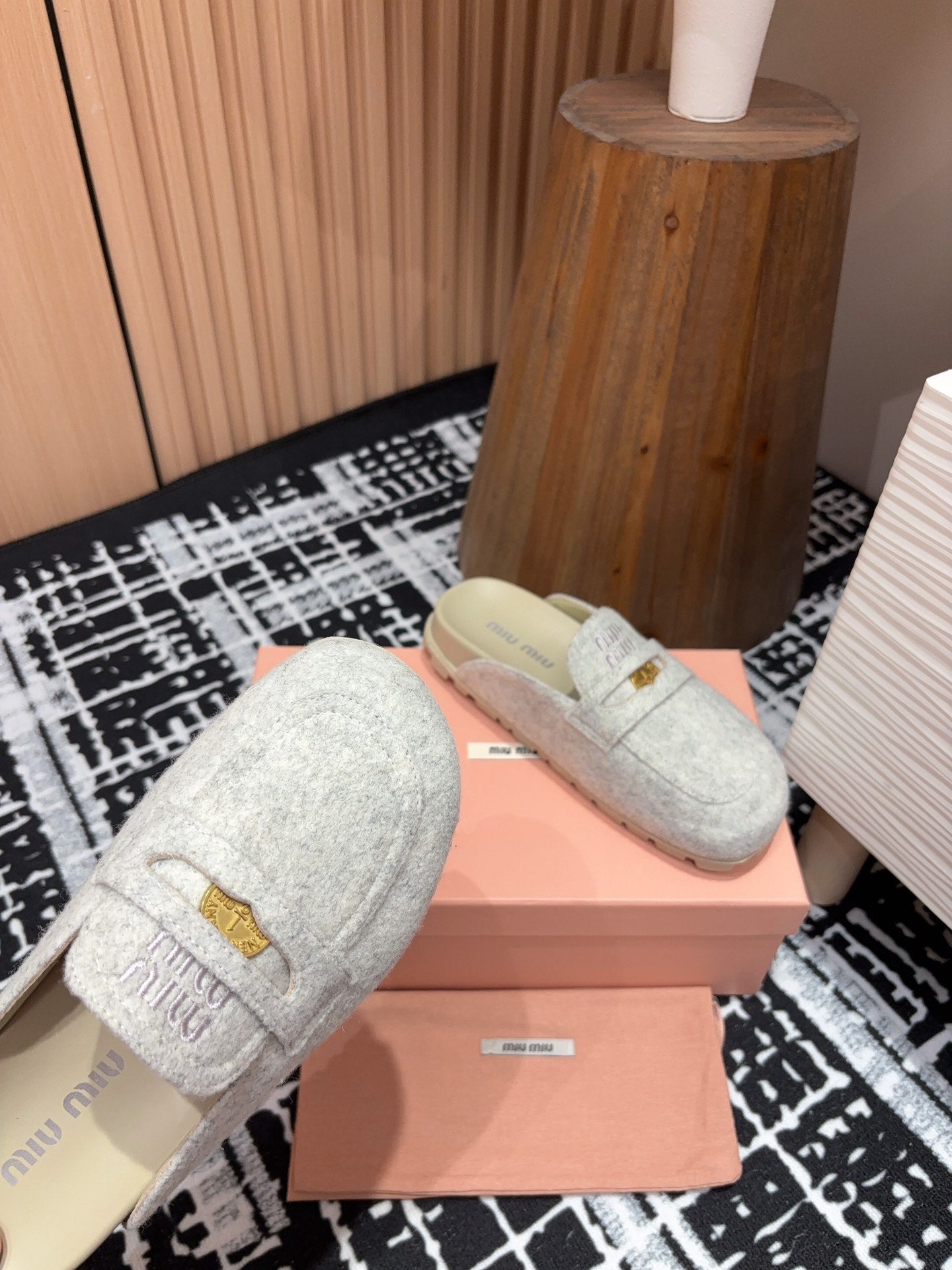 Miu slippers Grey 0rigin@l Wool