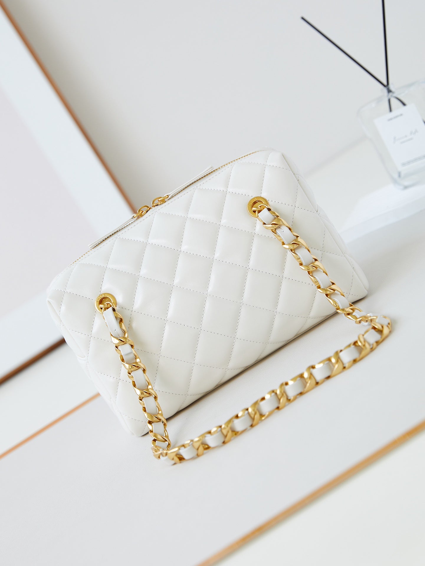 CC 24K Bowling Bag 25cm White Waxed Lambskin