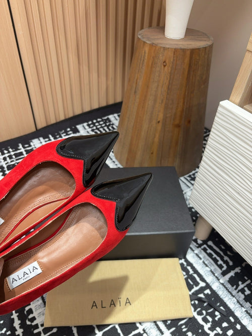 Alaila Ballerina Flats Coeur In Red Suede 933072