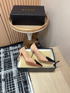 Alaia Pump Coeur 85mm In Beige Suede 933078