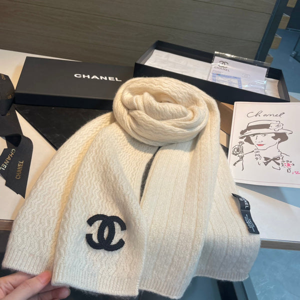 CC Scarf 200 CM In White Cashmere 405174