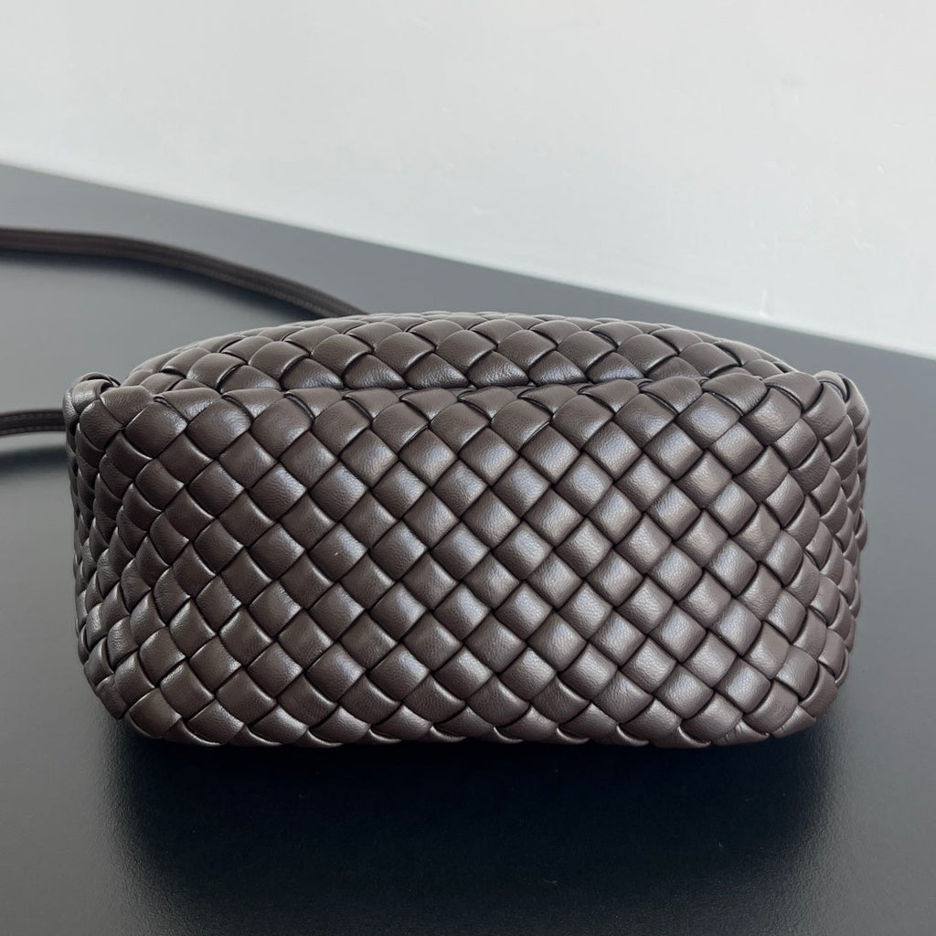 BV Small Cobble Top Handle 23cm Chocolate Lambskin