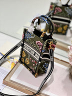 CD "Flower Green" Mini Book Tote 13.5 cm 336422