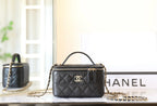 CC 25C Vanity 17cm Black Grained Calfskin