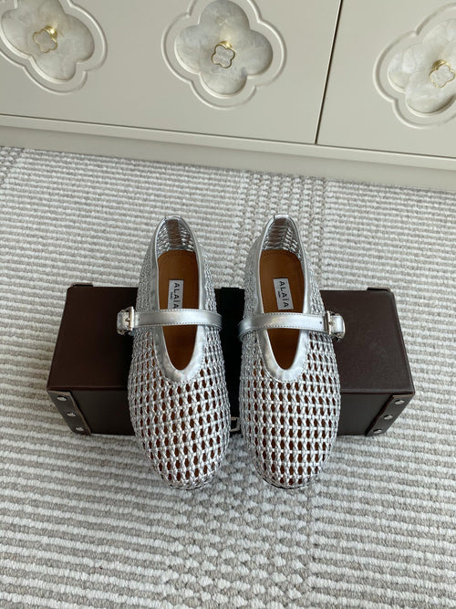 Alaia Women's Ballet Flat Silver Lambskin 291051