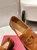 VT Vlogo Loafer Brown Patent Leather