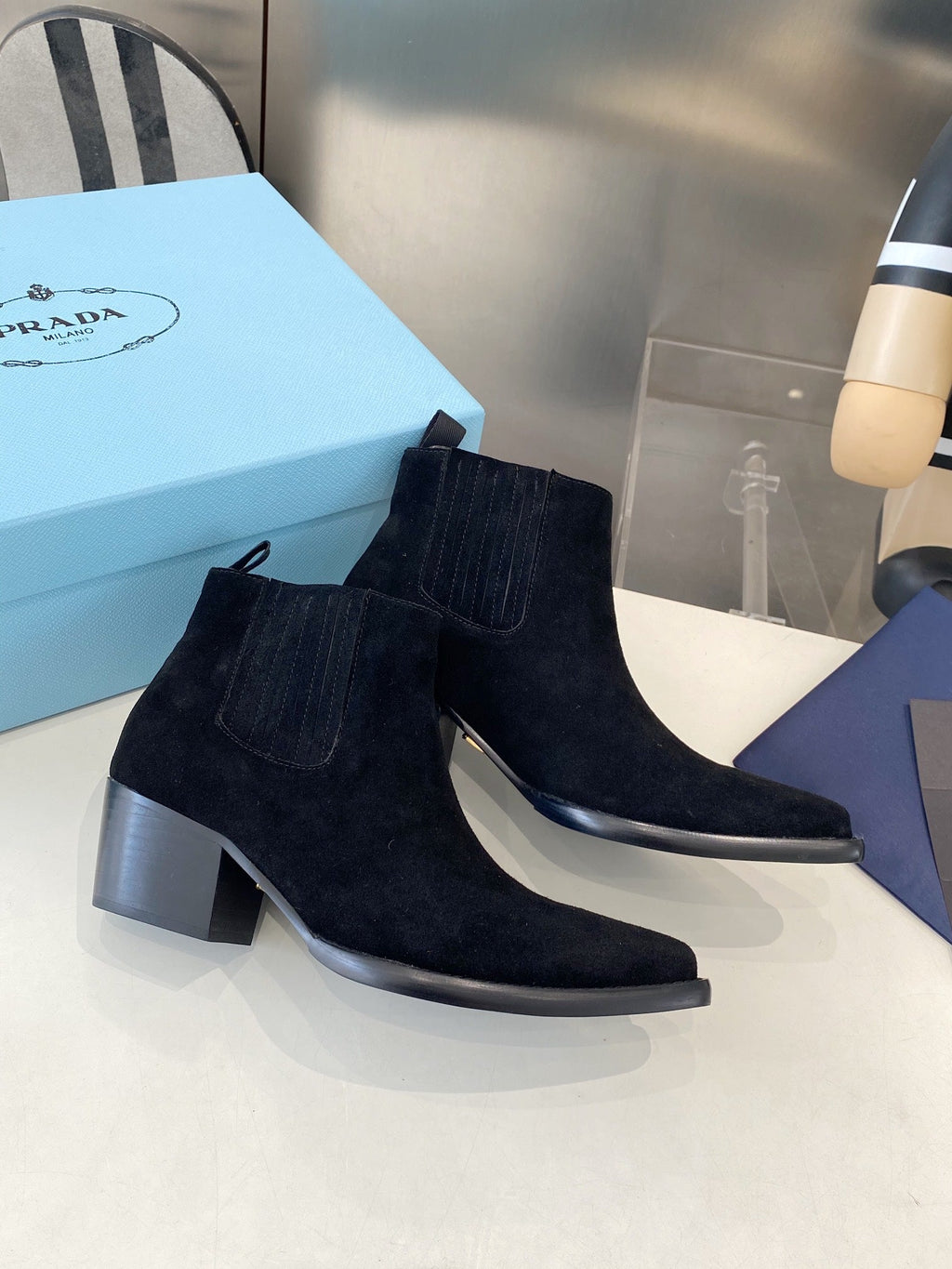 PRA classic pointed-toe boots black suede