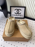UGG TAZZ Slippers Soft Beige Suede And Wool 514148