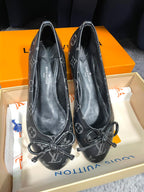 LV Butterfly Knot Black Ballet Flat Black Monogram Sheepskin