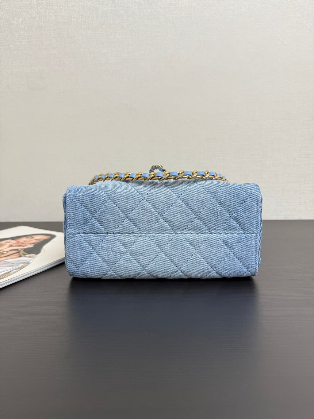 Chanel 25 Hobo Bag 22cm Blue Denim