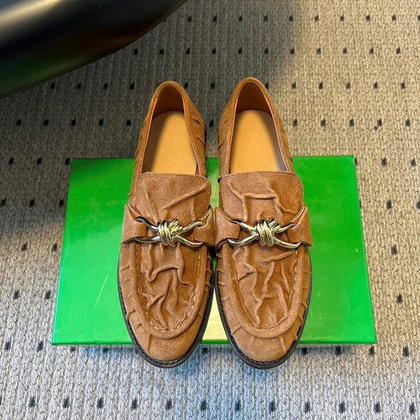 BV Astaire Loafers Knotted Brown Crinkled-Suede Leather 616653
