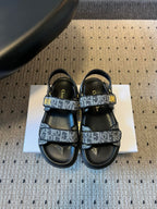 CD 26 Flats Sandals Black Blue Sheepskin Embroidered Fabric 621799