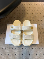 CD 26 Flat Slippers White Beige Sheepskin Embroidered Fabric 621803