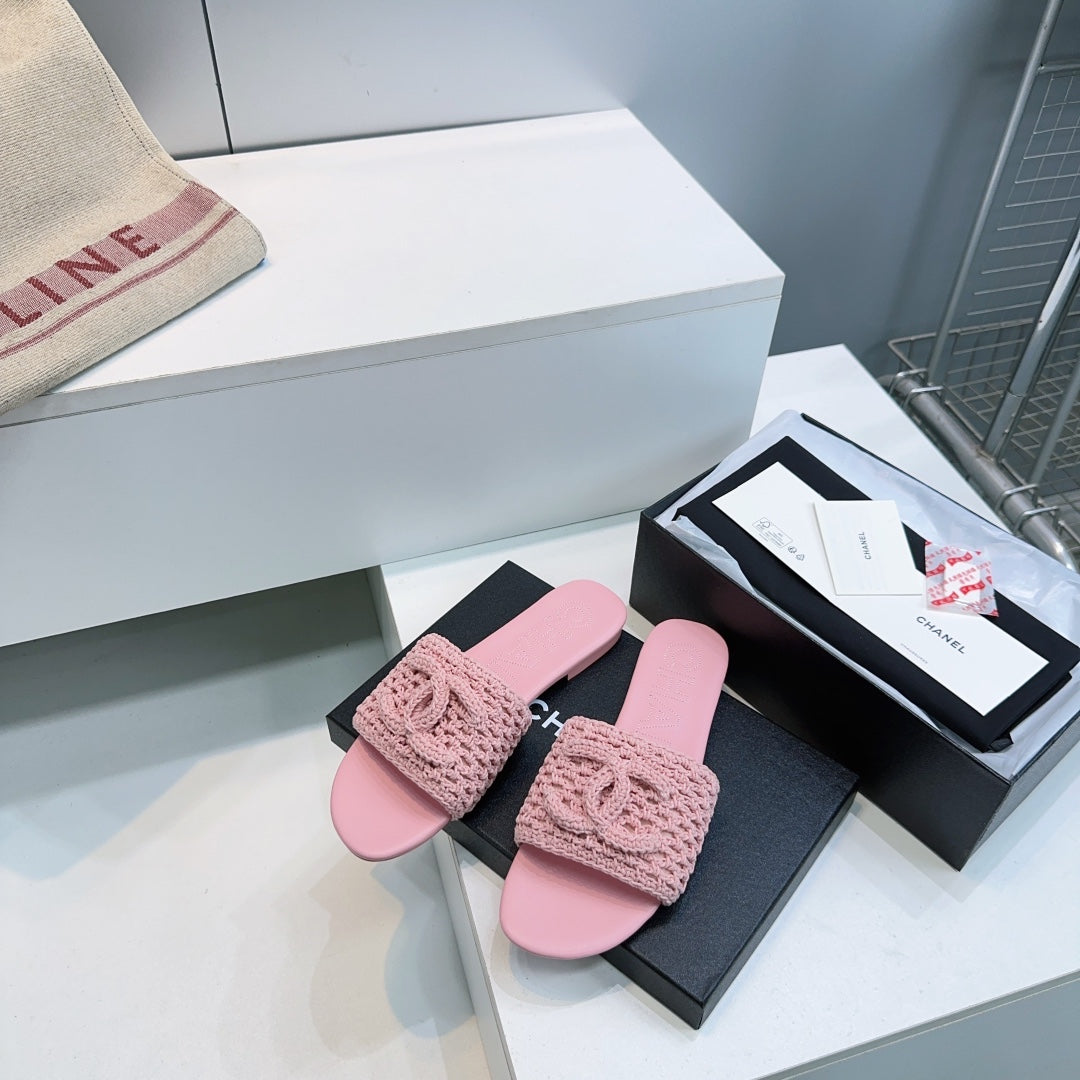 CC Flat Sandals Pink Knitted Sheepskin 628642