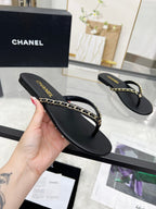 CC 26s Thong With Chain Black Shiny Sheepskin 684864