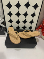CC 26s Thong With Chain Beige Sheepskin 684867