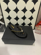 CC 26s Thong With Chain Black Sheepskin 684868