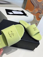 CC 26s Slide Light Green Velvet 684906